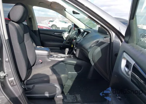 2019 Nissan Pathfinder S из США, поврежденный, VIN 5N1DR2MN7KC621922